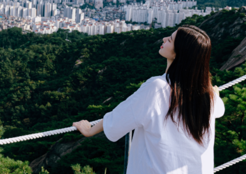 女性脱 给我揉 电影：这真是个有趣的问题！